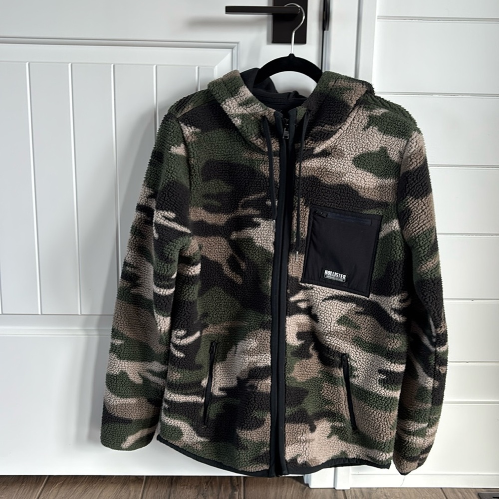 Hollister Fleece Jacket